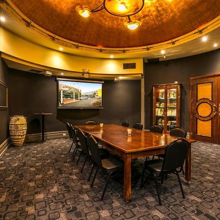 Nightcap At Matthew Flinders Hotel Chadstone Exterior photo