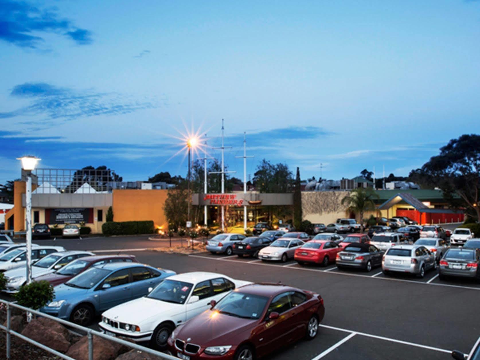 Nightcap At Matthew Flinders Hotel Chadstone Exterior photo