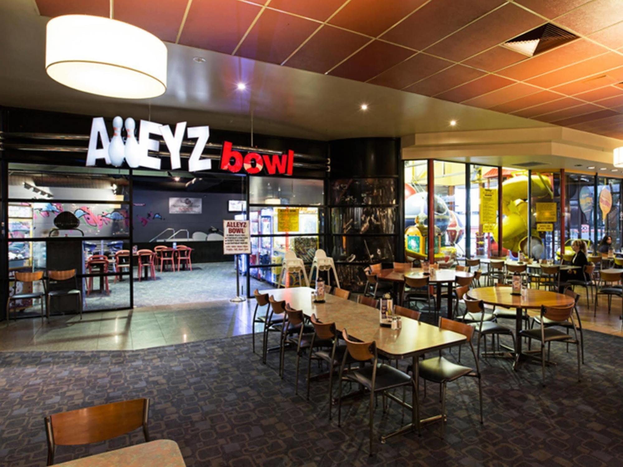 Nightcap At Matthew Flinders Hotel Chadstone Exterior photo